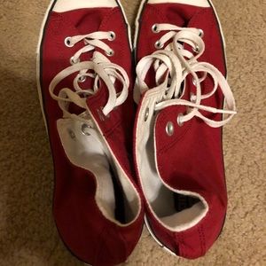 Men’s red high top converse size 10